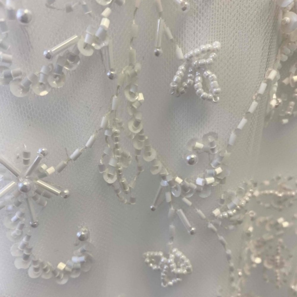Gorgeous beaded designer wedding gown! - Picture 5 of 8